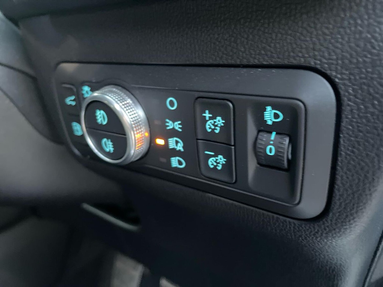 Used Ford Kuga 2022 for sale - 76935388: Photo 32