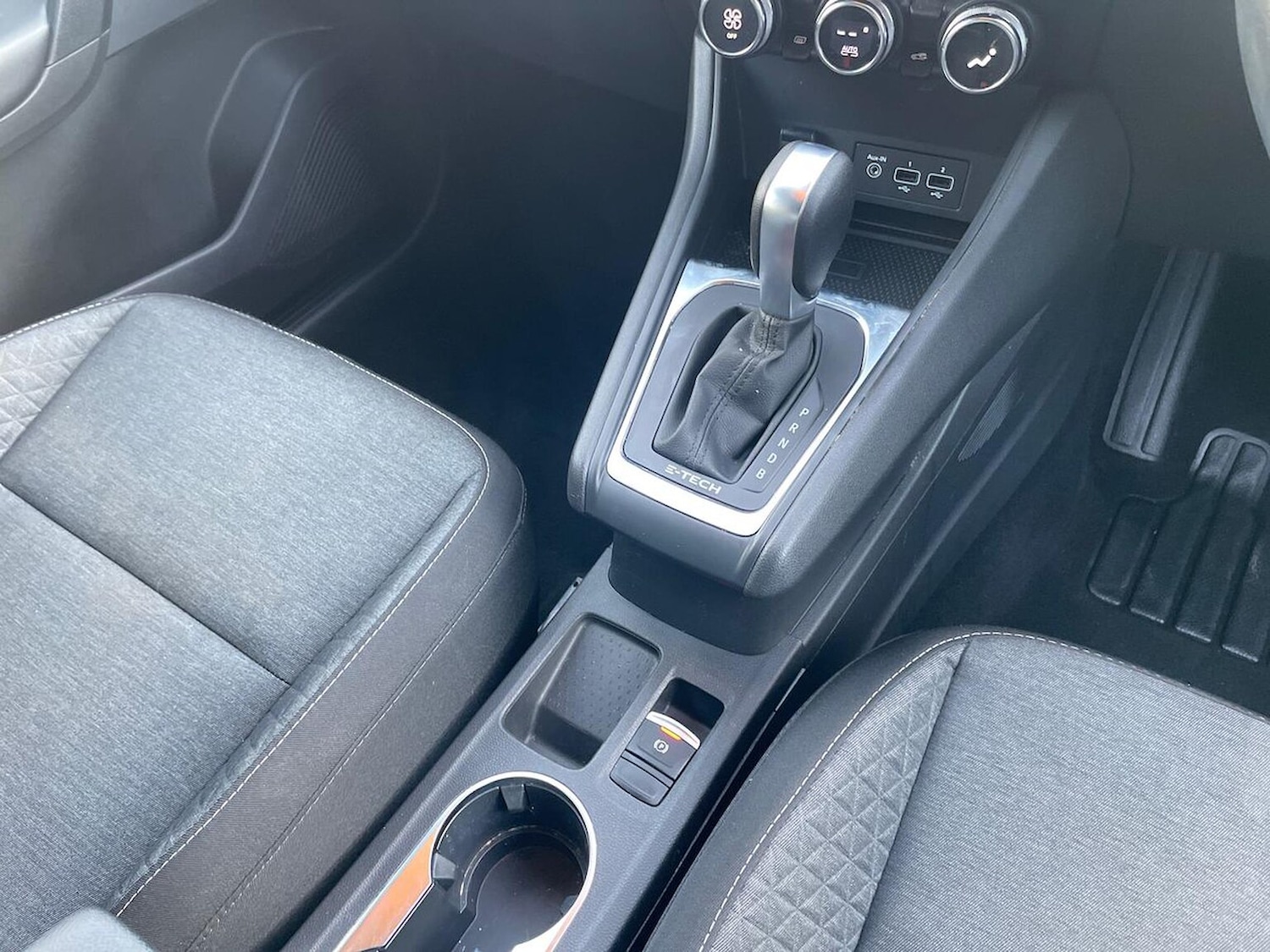 Used Renault Captur 2022 for sale - 77818229: Photo 13