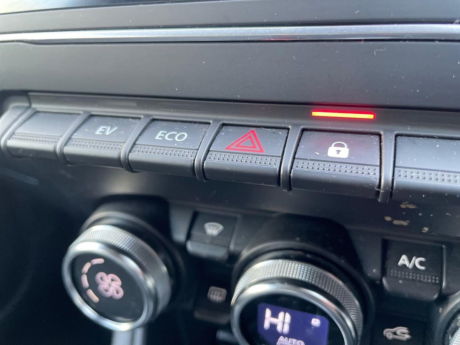 Used Renault Captur 2022 for sale - 77818229: Photo 22