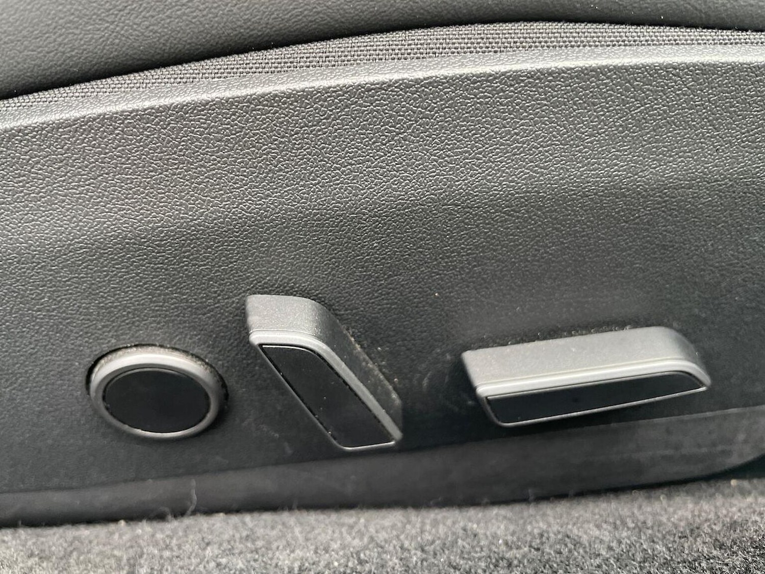 Used Tesla Model 3 2021 for sale - 78202035: Photo 32