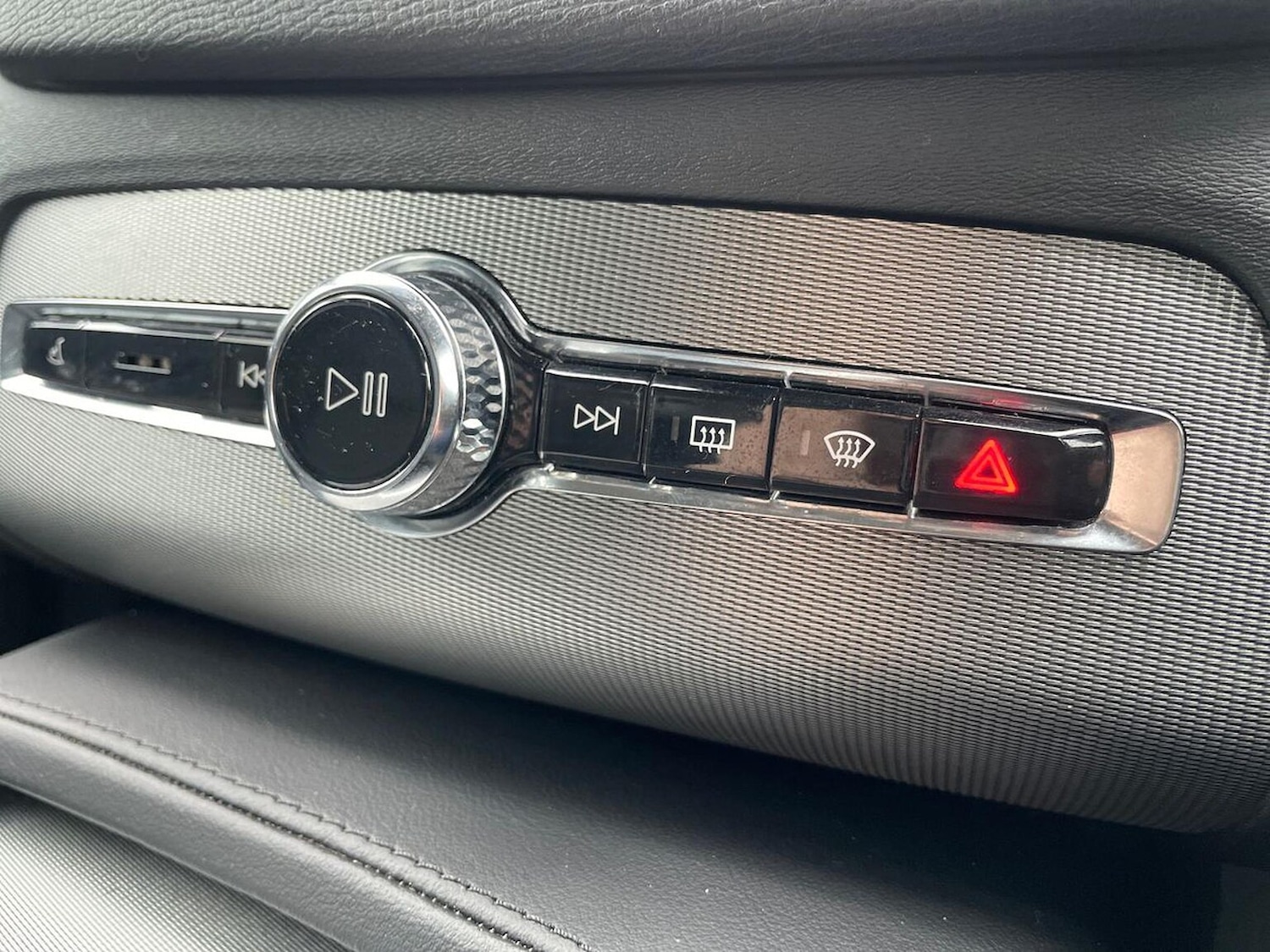 Used Volvo XC90 2023 for sale - 77775173: Photo 12