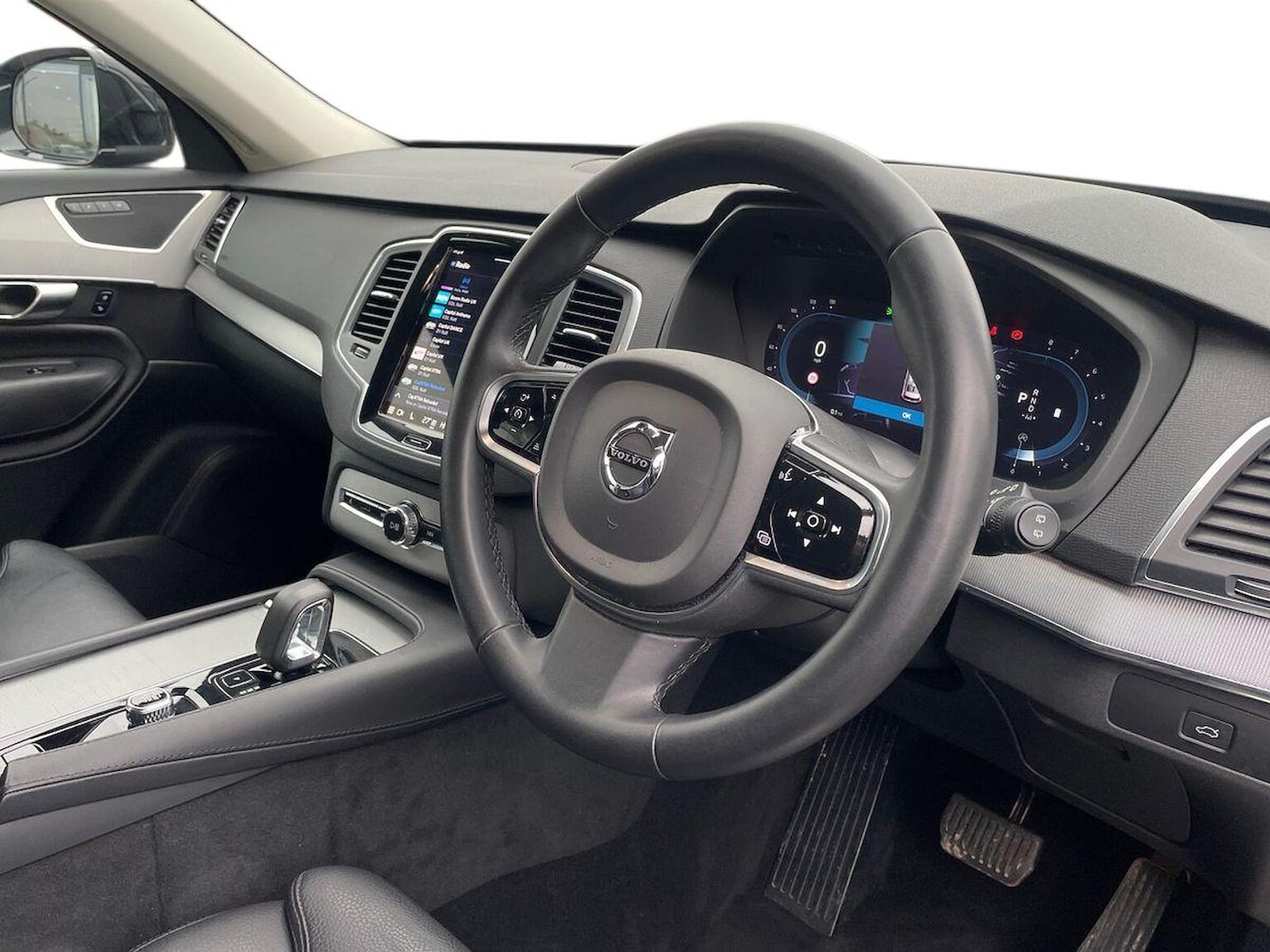 Used Volvo XC90 2023 for sale - 77775173: Photo 15