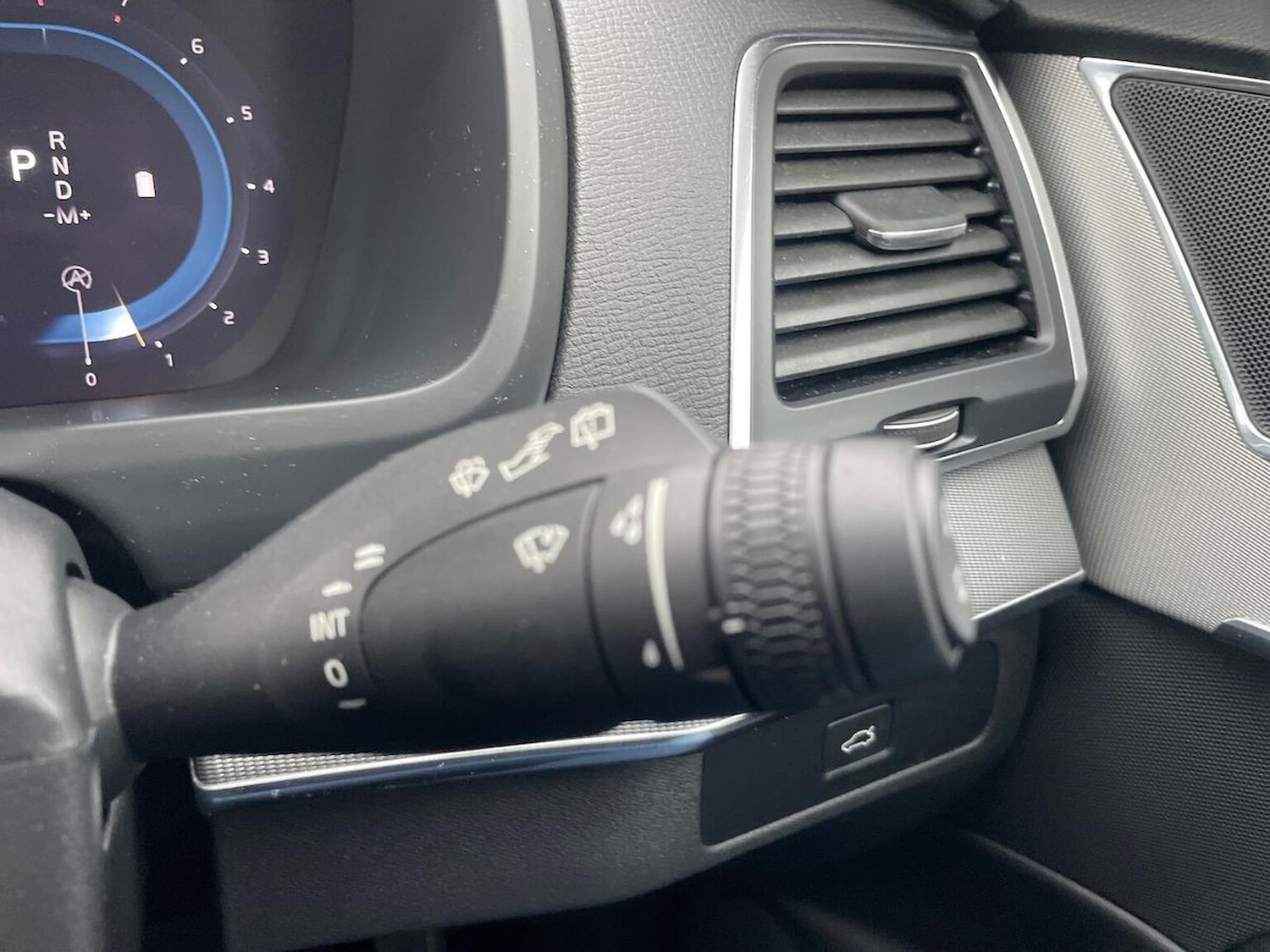 Used Volvo XC90 2023 for sale - 77775173: Photo 28