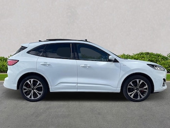 Used Ford Kuga 2022 for sale - 76171556: Photo 3