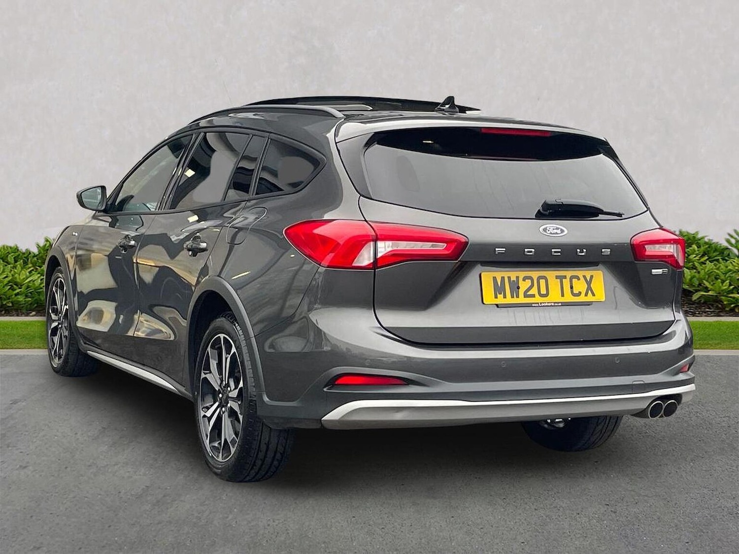 Used Ford Focus 2020 for sale - 76963465: Photo 2