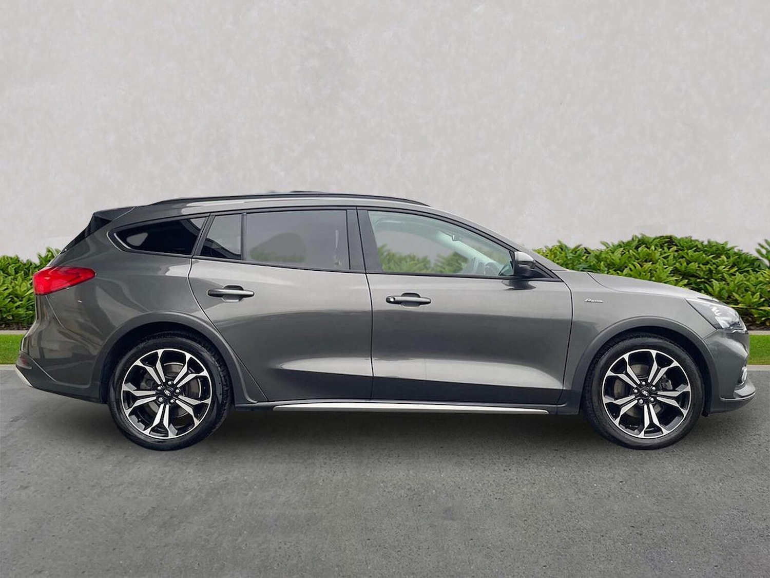 Used Ford Focus 2020 for sale - 76963465: Photo 3