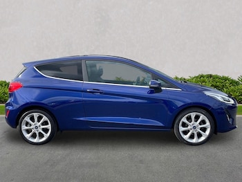 Used Ford Fiesta 2017 for sale - 78304918: Photo