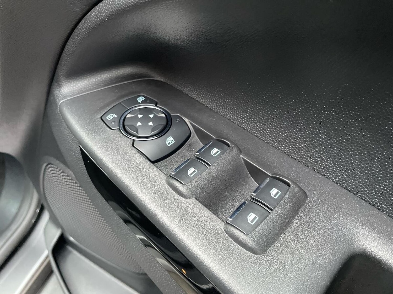 Used Ford Ecosport 2022 for sale - 76142908: Photo 21
