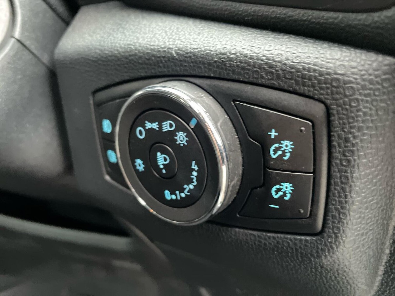Used Ford Ecosport 2022 for sale - 76142908: Photo 31