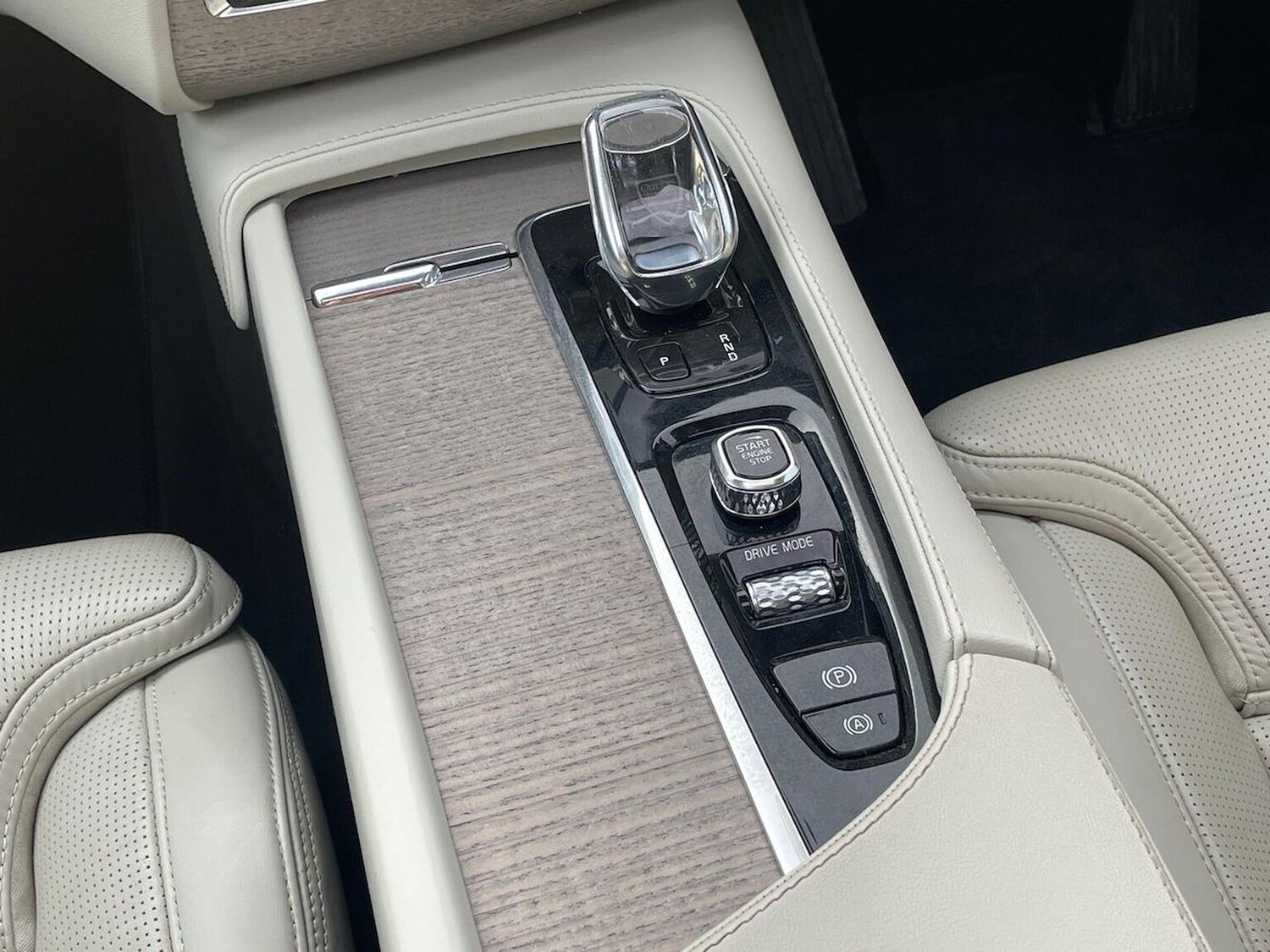 Used Volvo XC90 2021 for sale - 76968977: Photo 13