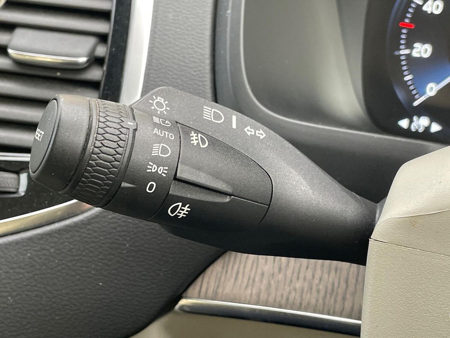 Used Volvo XC90 2021 for sale - 76968977: Photo 28