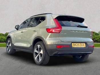 Used Volvo XC40 2025 for sale - 75956678: Photo