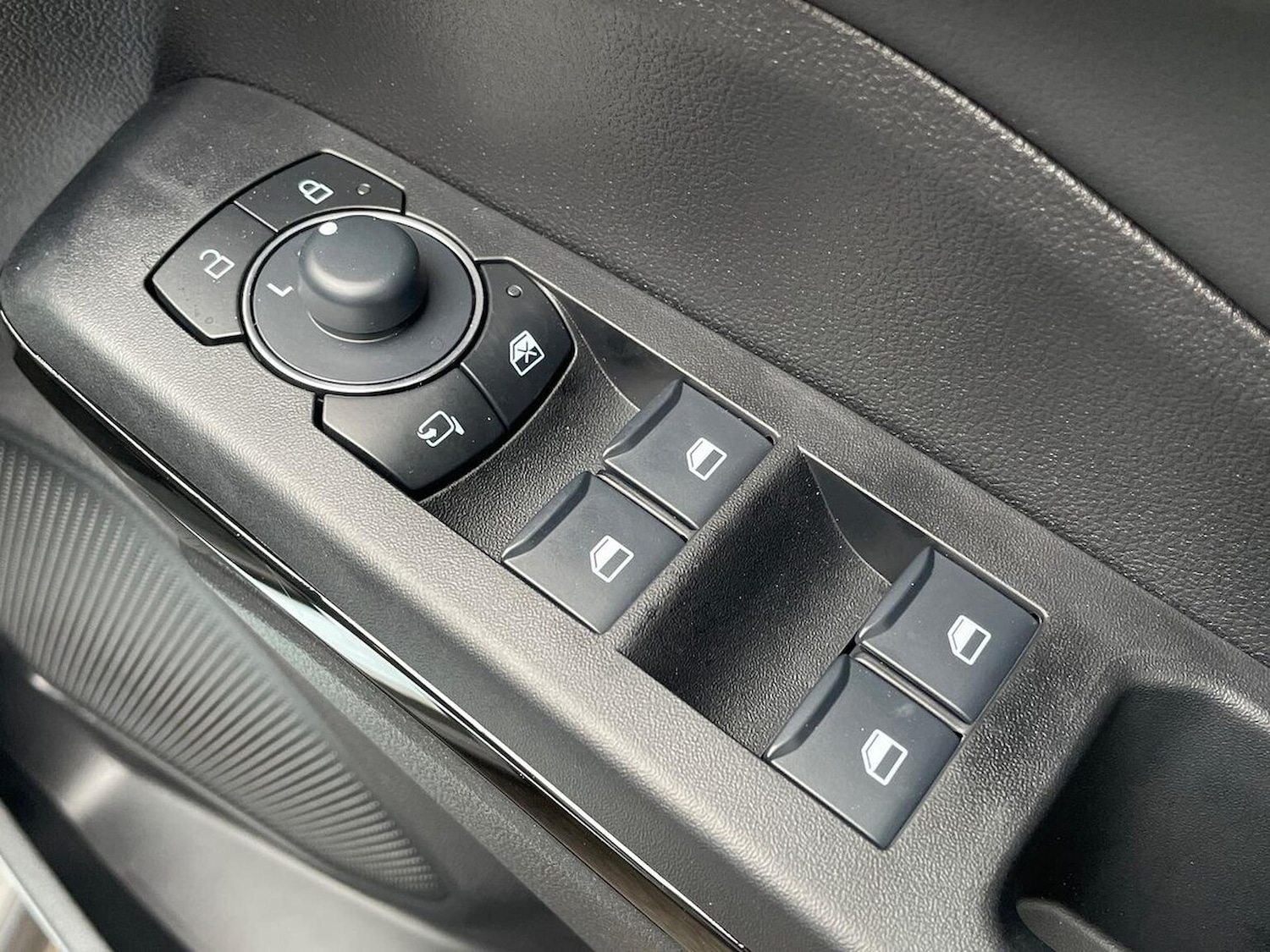 Used Ford Puma 2025 for sale - 76264418: Photo 21