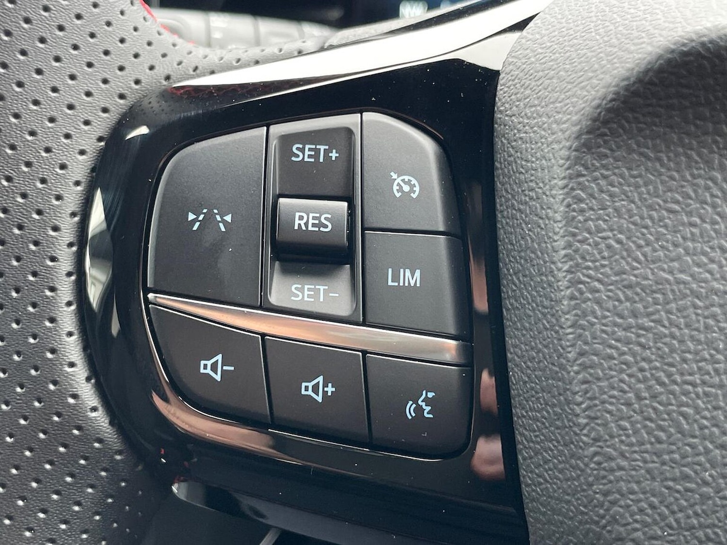 Used Ford Puma 2025 for sale - 76264418: Photo 26