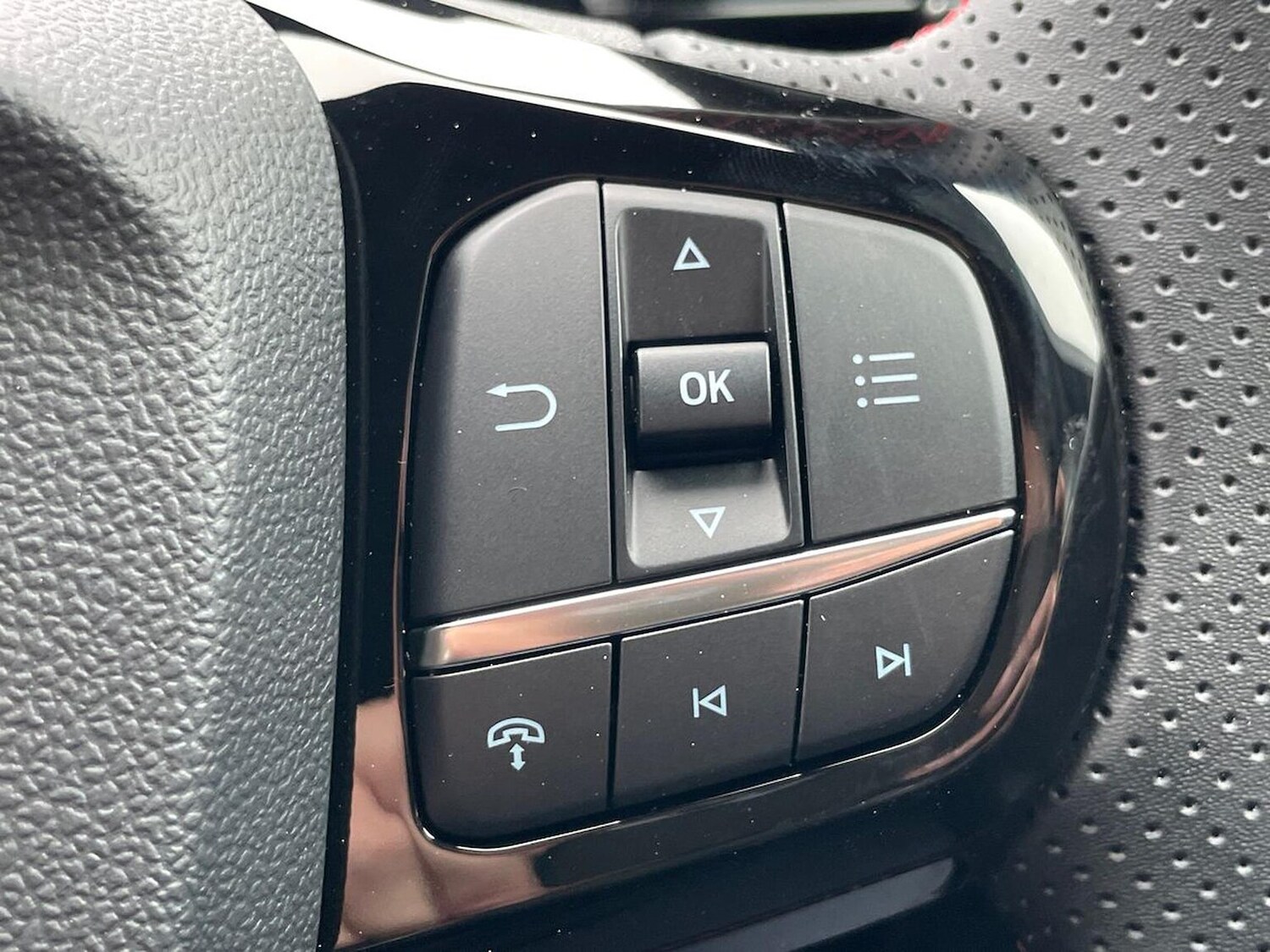 Used Ford Puma 2025 for sale - 76264418: Photo 27