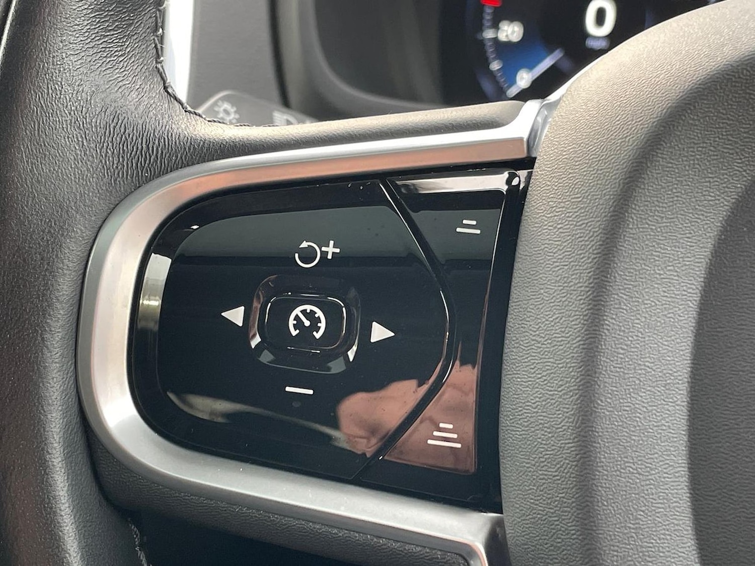 Used Volvo XC90 2020 for sale - 77062271: Photo 27