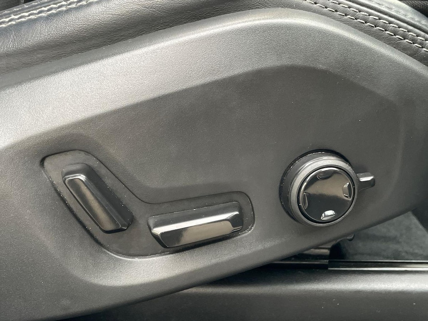 Used Volvo XC90 2020 for sale - 77062271: Photo 31