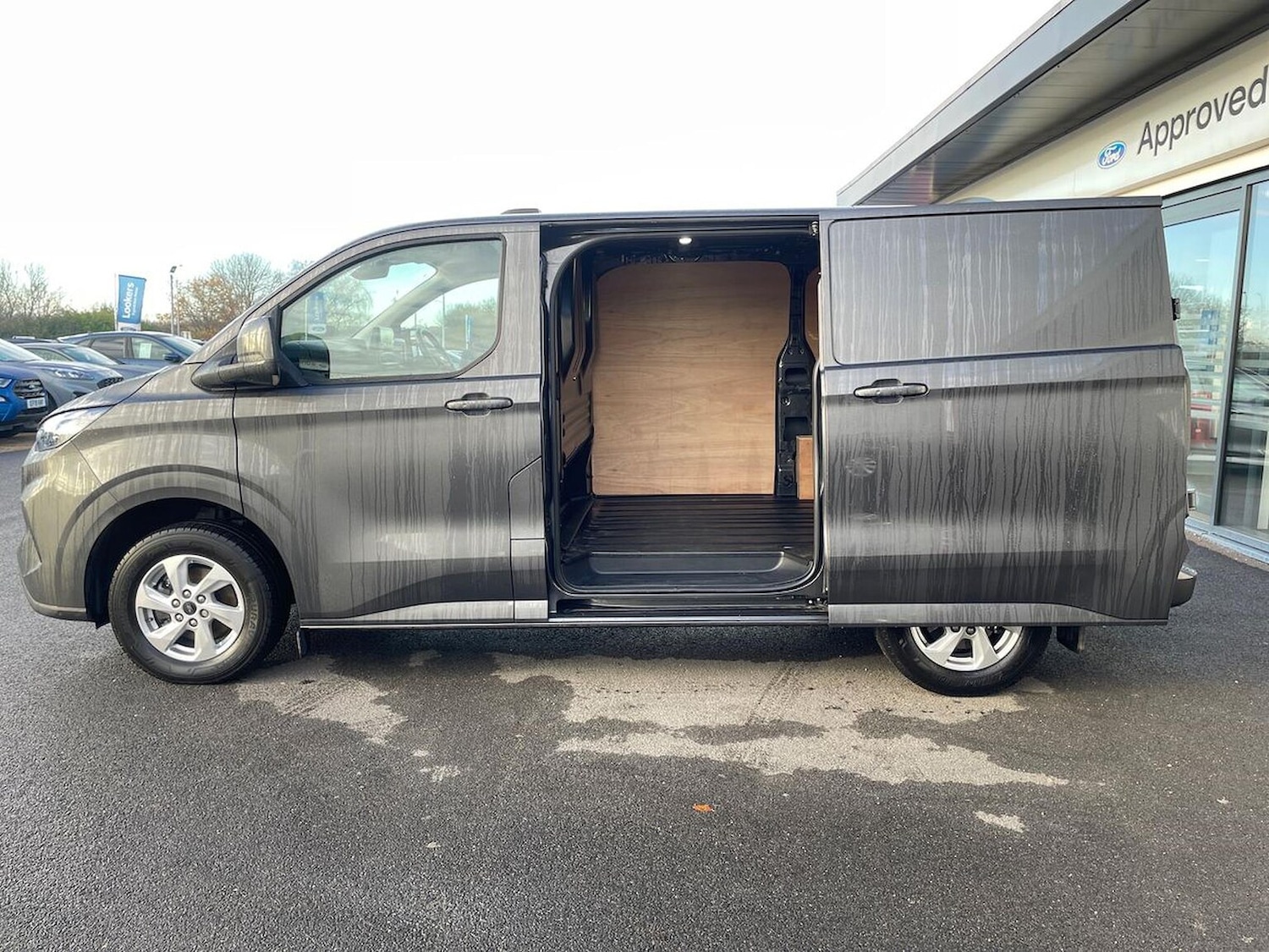 Used Ford Transit Custom 2024 for sale - 76794890: Photo 33