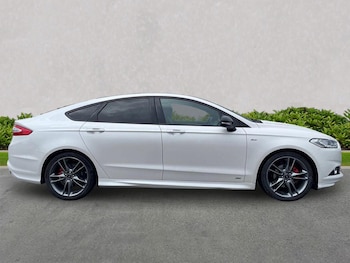 Used Ford Mondeo 2020 for sale - 75907452: Photo