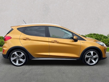 Used Ford Fiesta 2018 for sale - 75674453: Photo