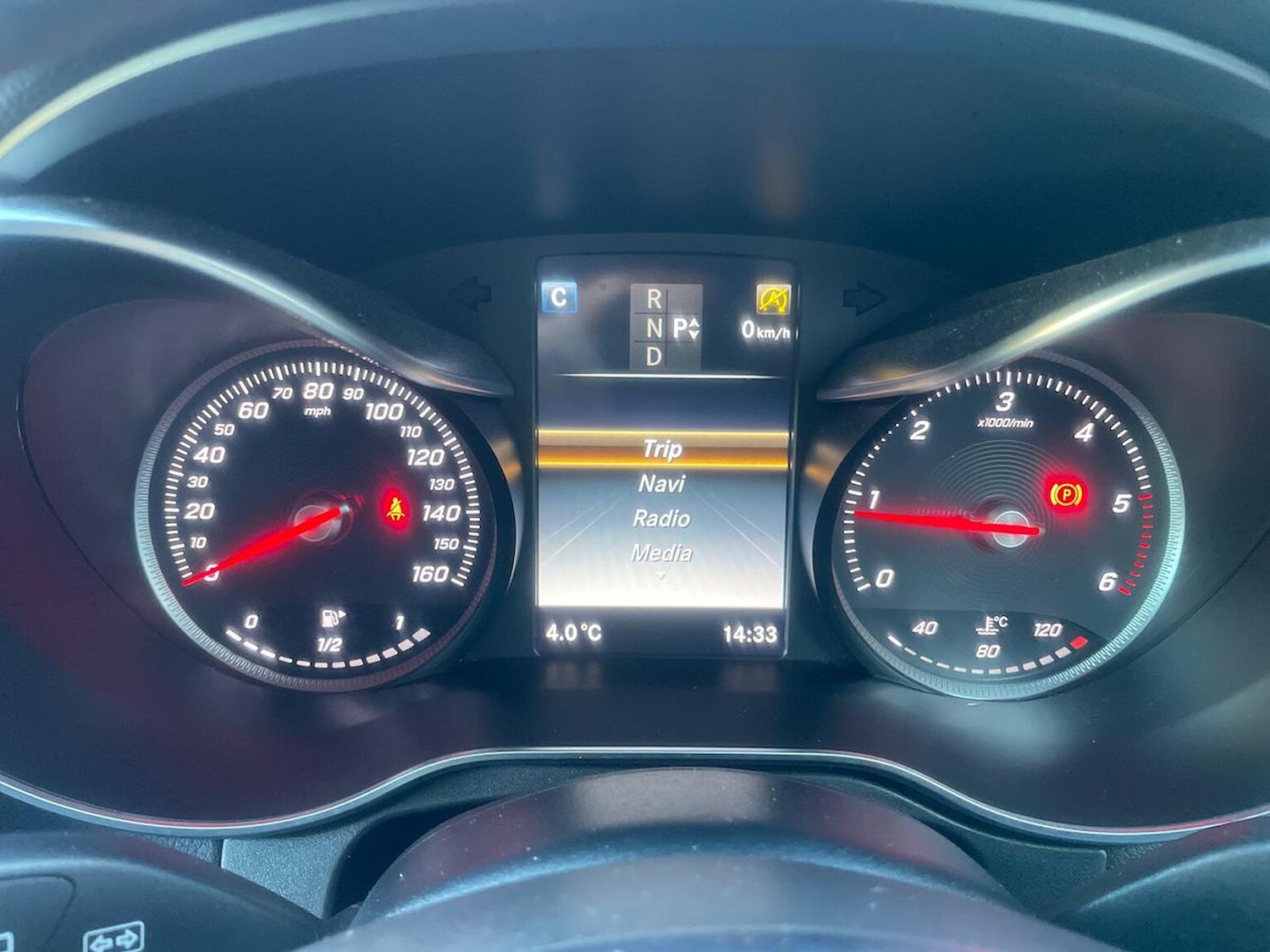 Used Mercedes-Benz GLC 2016 for sale - 77998742: Photo 10