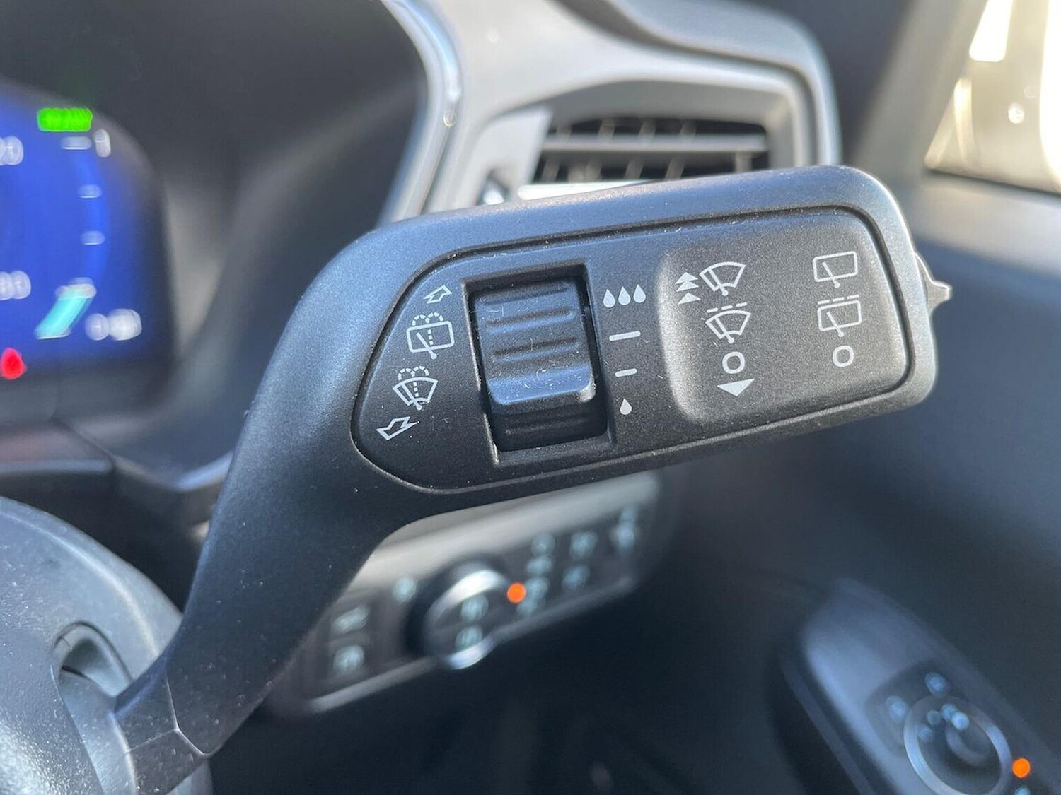 Used Ford Kuga 2024 for sale - 78194643: Photo 31