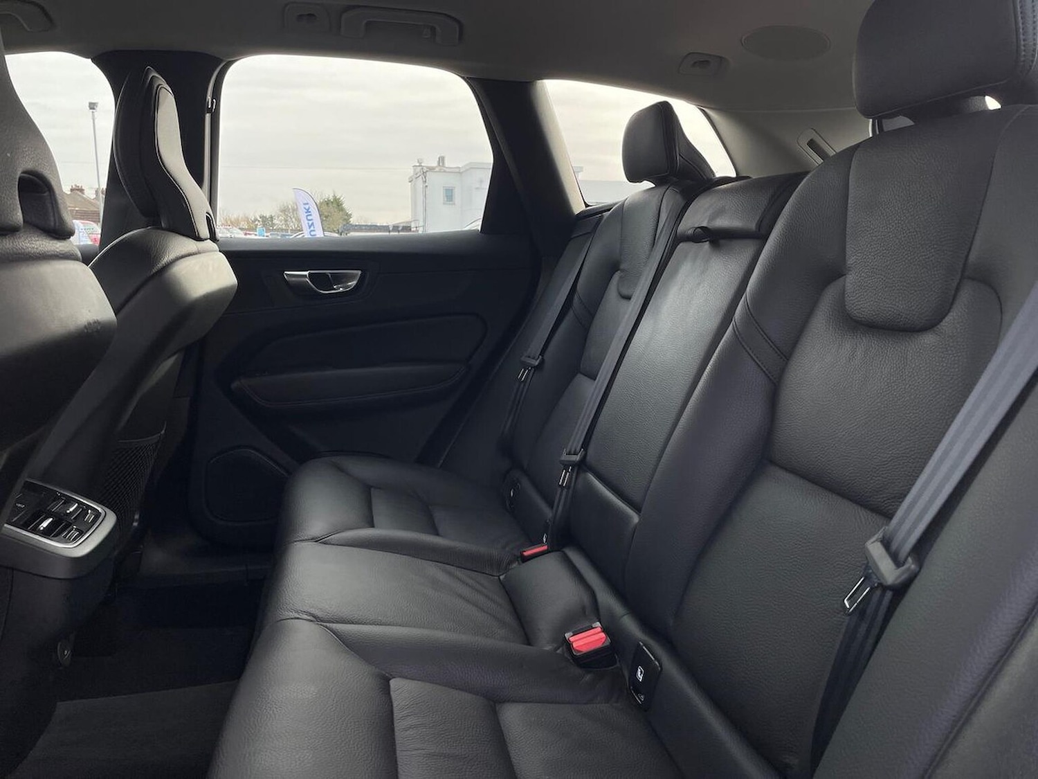 Used Volvo XC60 2024 for sale - 77984011: Photo 16