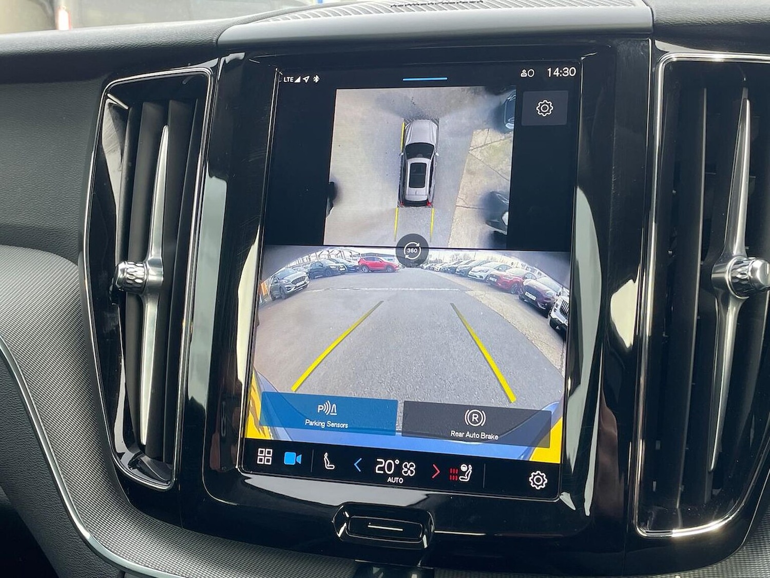 Used Volvo XC60 2024 for sale - 77984011: Photo 23