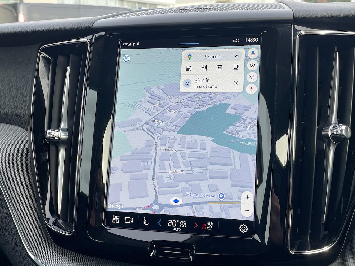 Used Volvo XC60 2024 for sale - 77984011: Photo 24