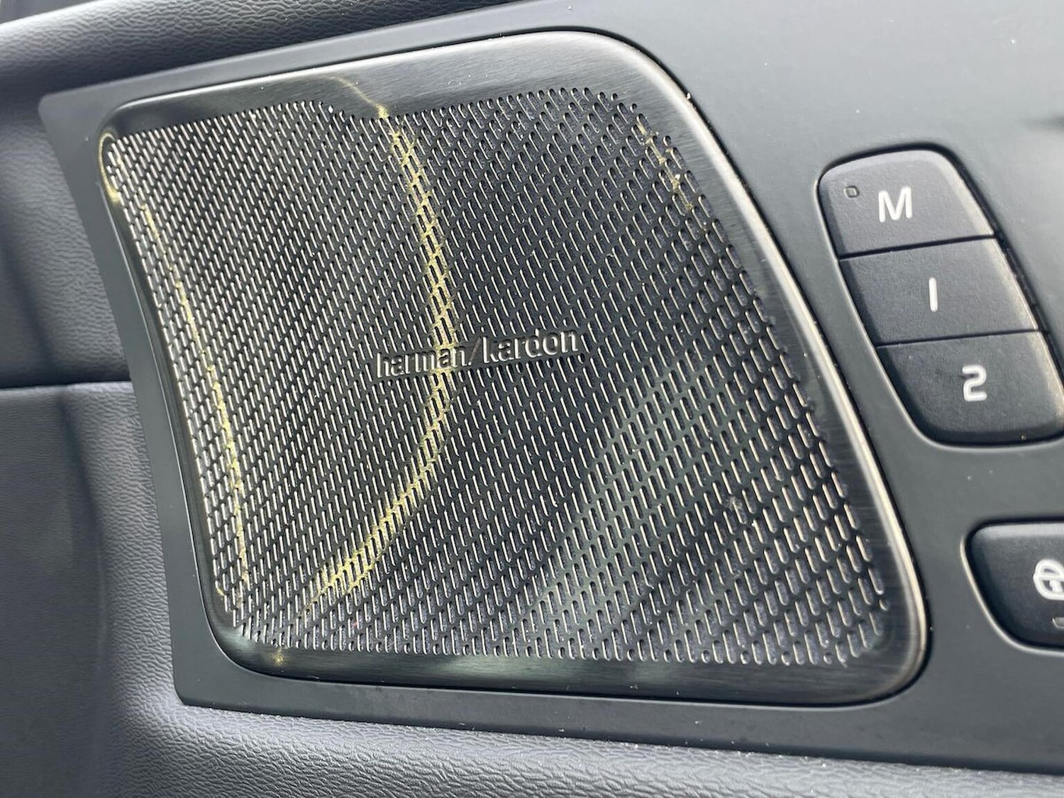 Used Volvo XC60 2024 for sale - 77984011: Photo 31