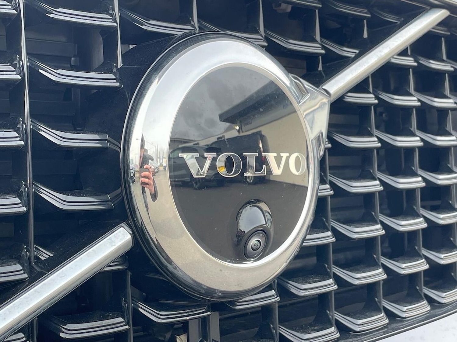 Used Volvo XC60 2024 for sale - 77984011: Photo 33