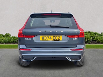 Used Volvo XC60 2024 for sale - 77984011: Photo