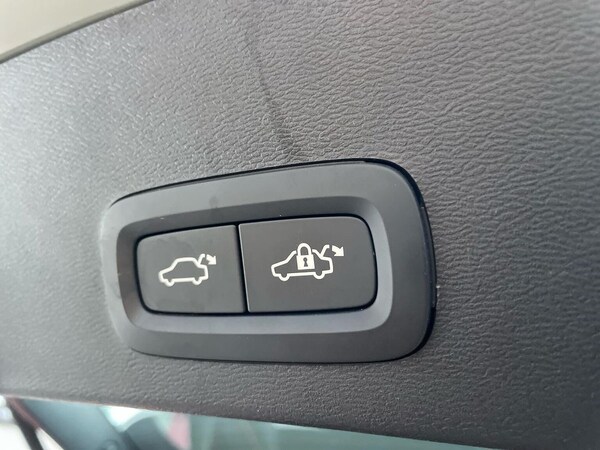 Used Volvo XC40 2024 for sale - 76198469: Photo 22