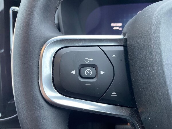 Used Volvo XC40 2024 for sale - 76198469: Photo 26