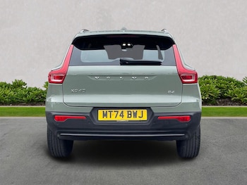 Used Volvo XC40 2024 for sale - 76198469: Photo 4