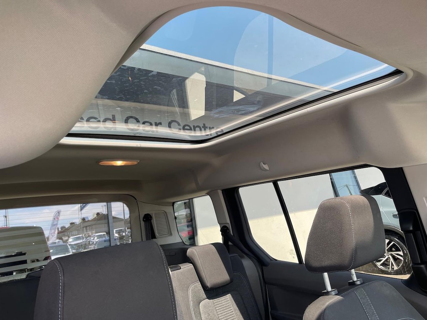 Used Ford Grand Tourneo Connect 2022 for sale - 76521009: Photo 30