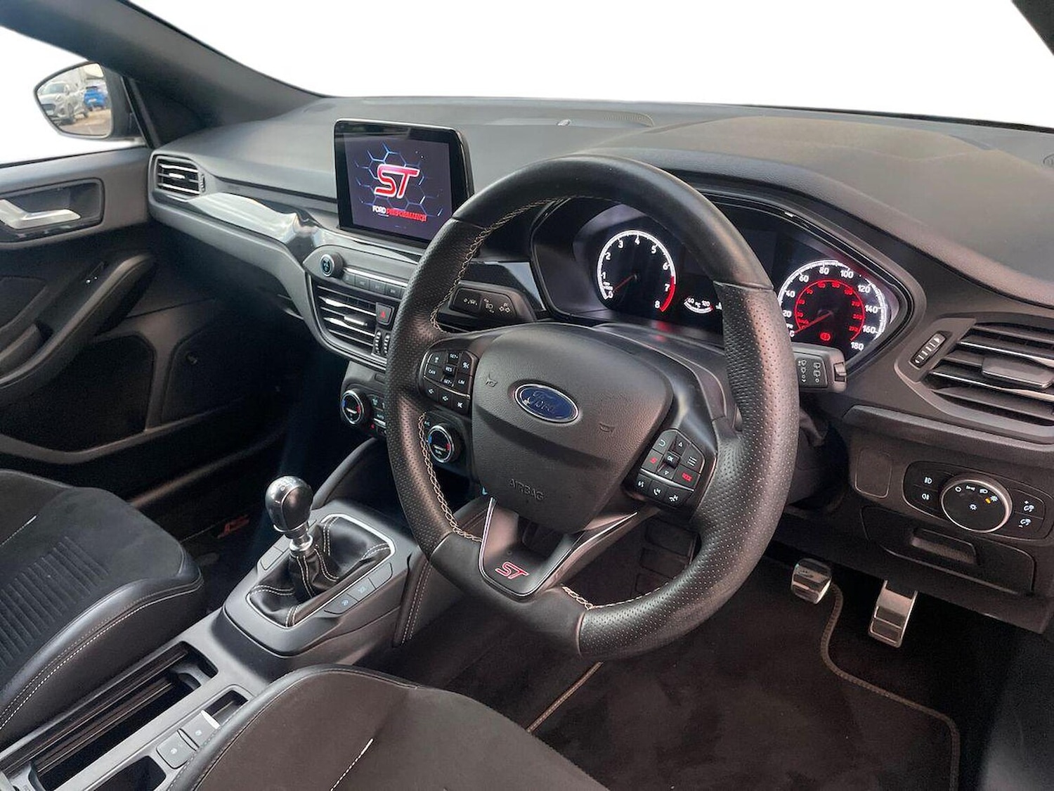 Used Ford Focus 2020 for sale - 76455308: Photo 15