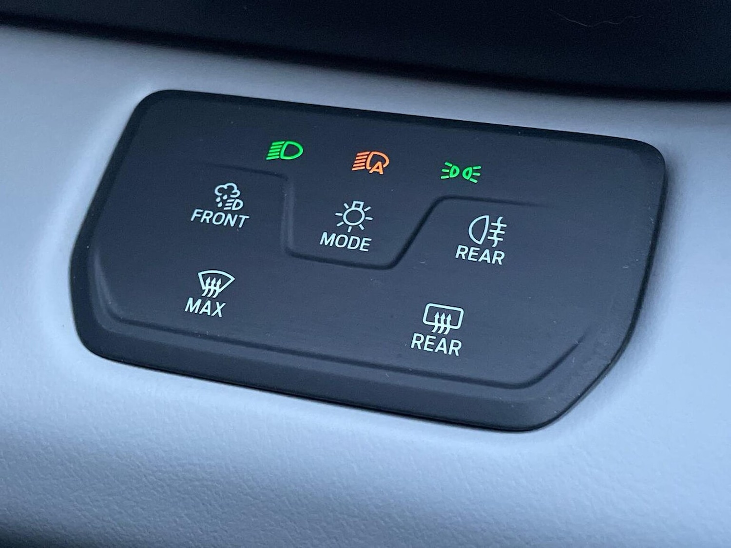 Used Ford Explorer 2024 for sale - 77616764: Photo 22