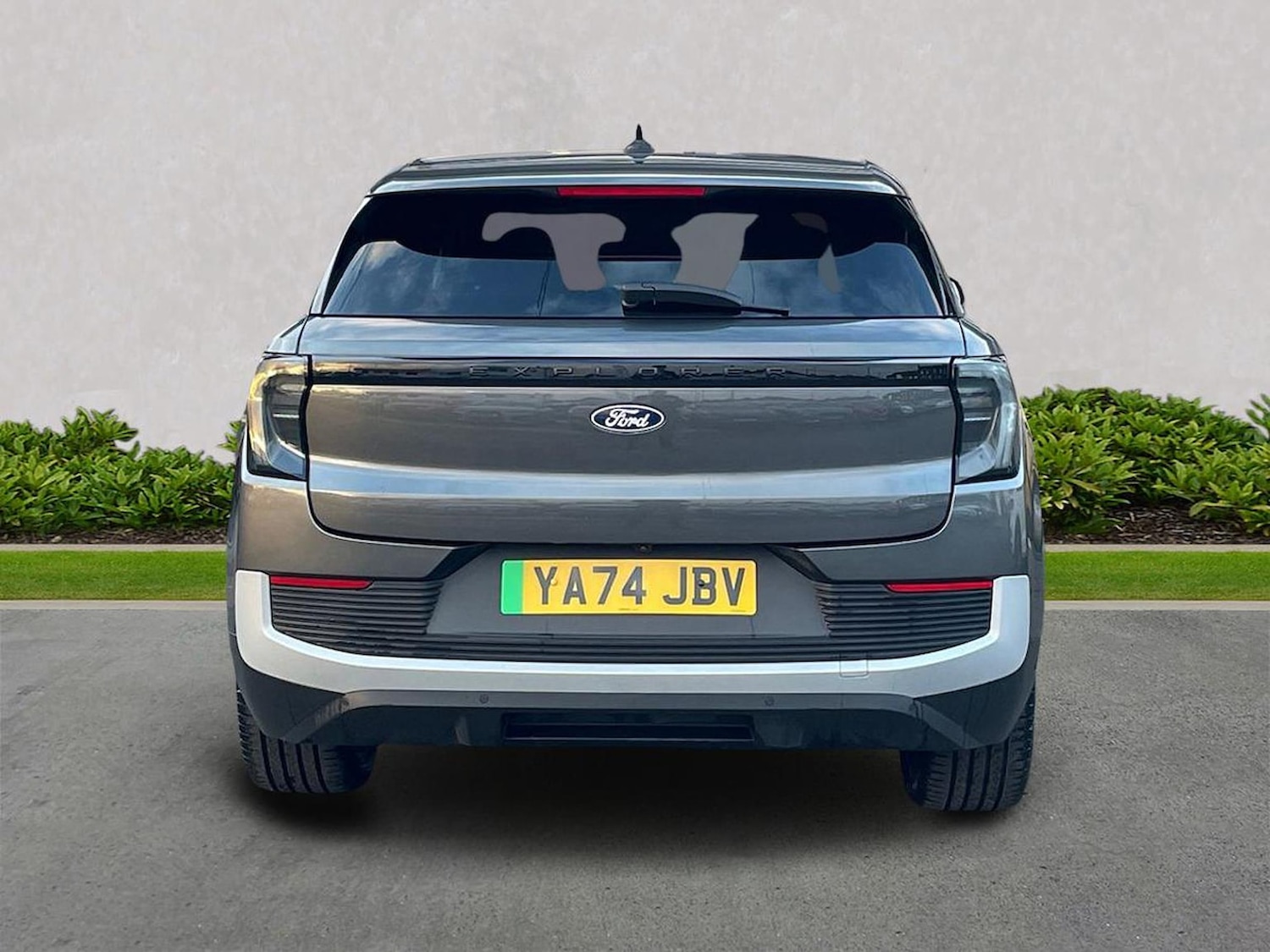 Used Ford Explorer 2024 for sale - 77616764: Photo 4