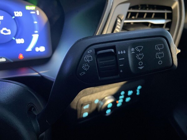 Used Ford Kuga 2024 for sale - 76207422: Photo 28