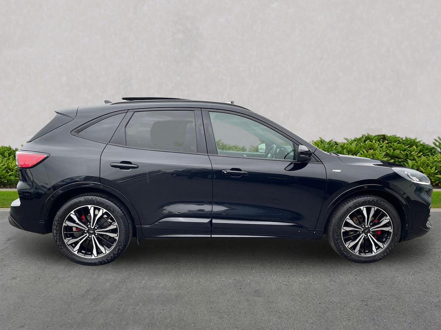 Used Ford Kuga 2022 for sale - 76963467: Photo 3