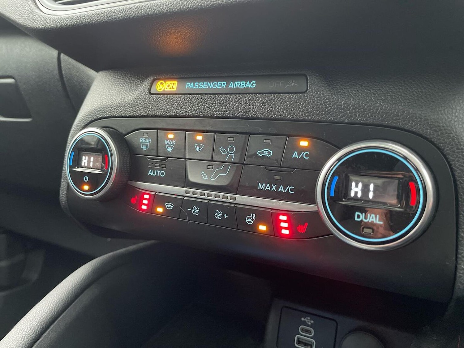 Used Ford Kuga 2022 for sale - 76982873: Photo 12