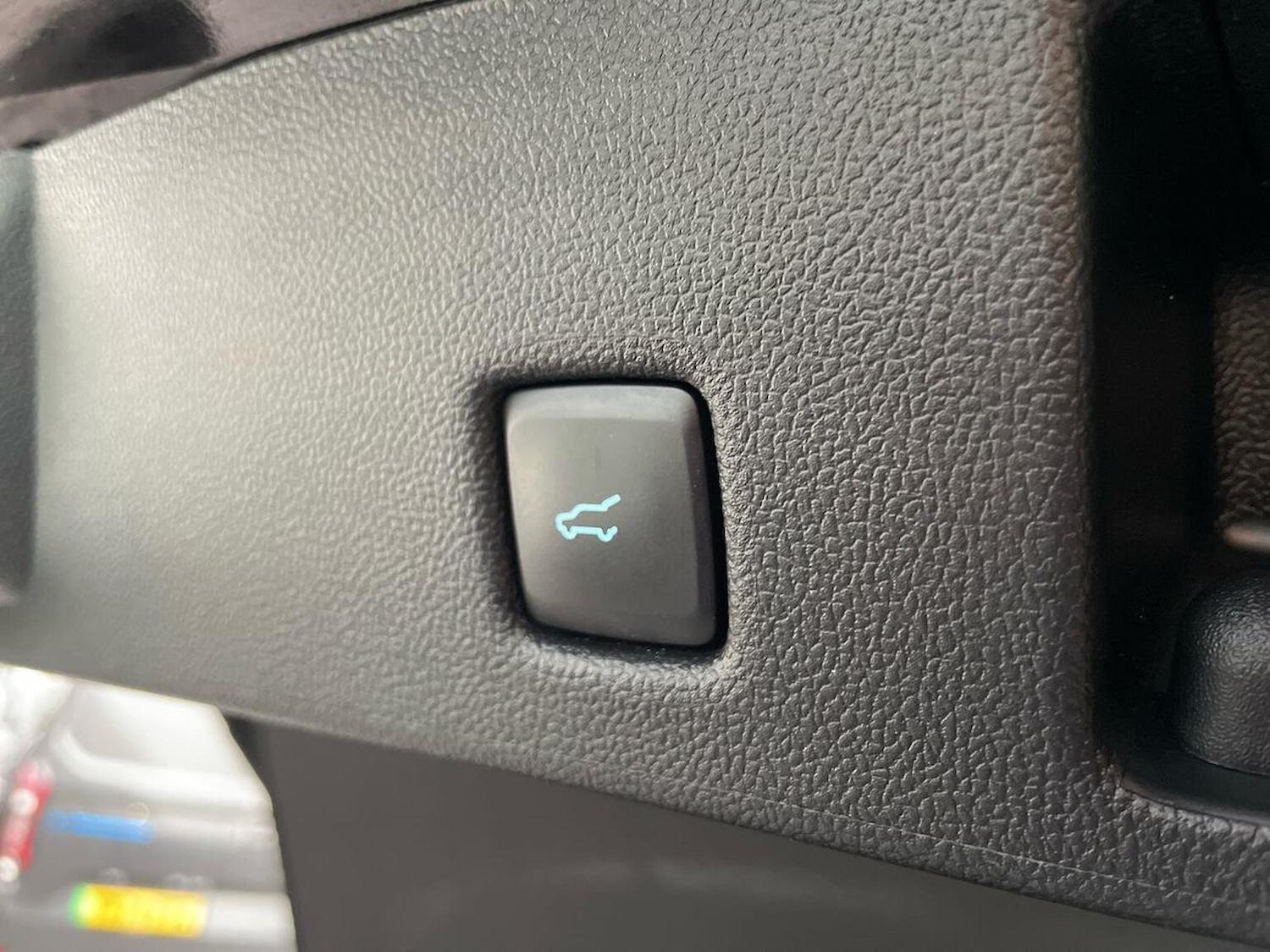 Used Ford Kuga 2022 for sale - 76982873: Photo 38