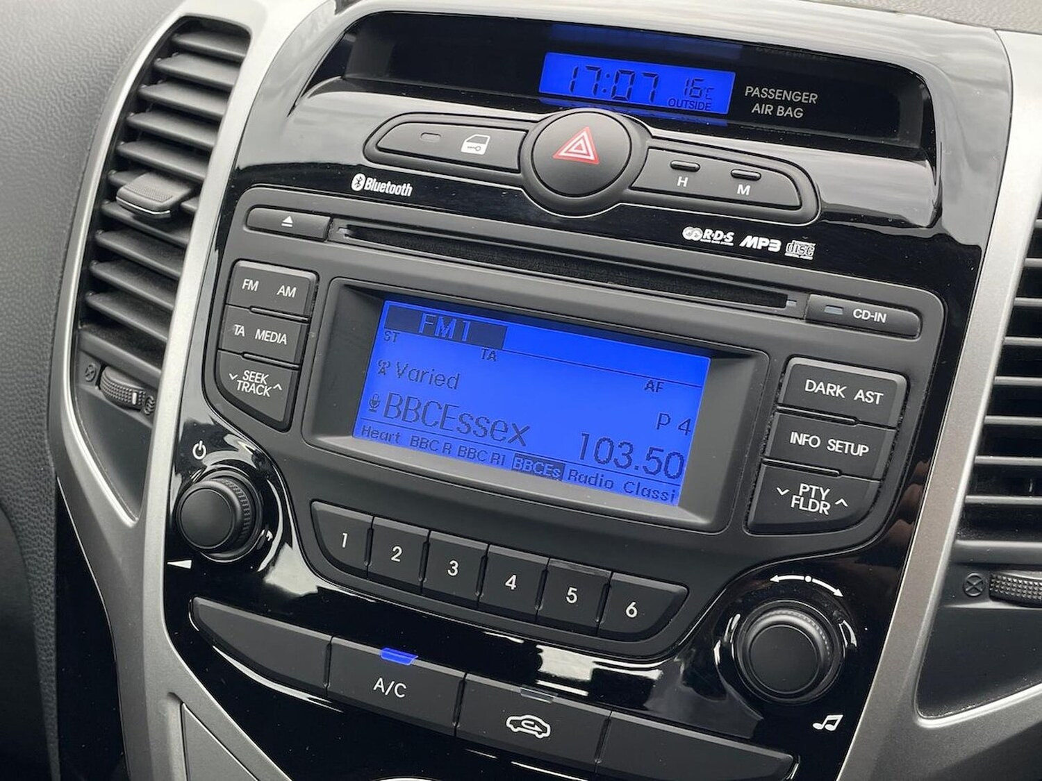 Used Hyundai Ix20 2014 for sale - 78195187: Photo 13