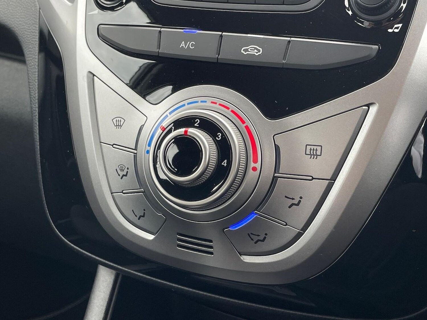 Used Hyundai Ix20 2014 for sale - 78195187: Photo 14