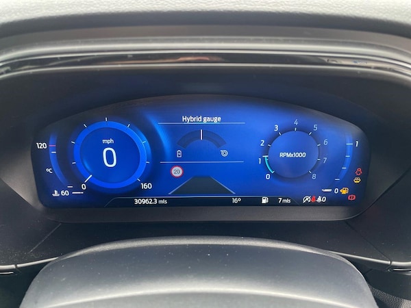 Used Ford Focus 2022 for sale - 76206069: Photo 10