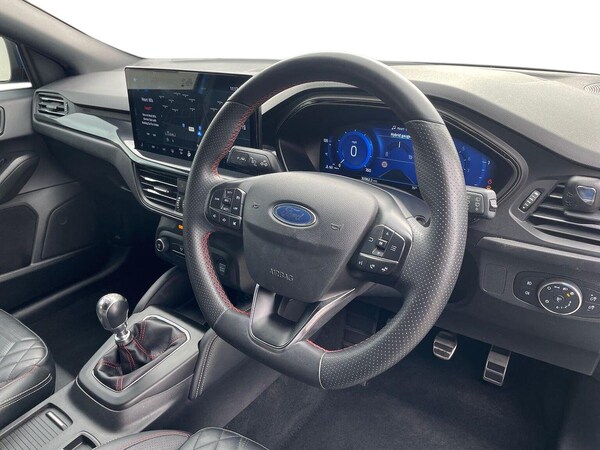 Used Ford Focus 2022 for sale - 76206069: Photo 15