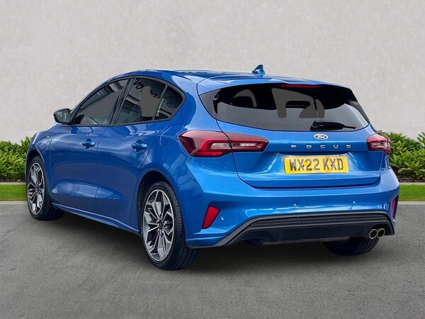 Used Ford Focus 2022 for sale - 76206069: Photo 2