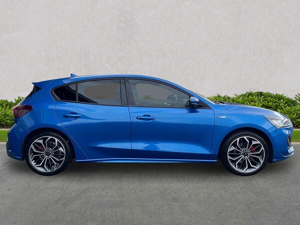 Used Ford Focus 2022 for sale - 76206069: Photo 3