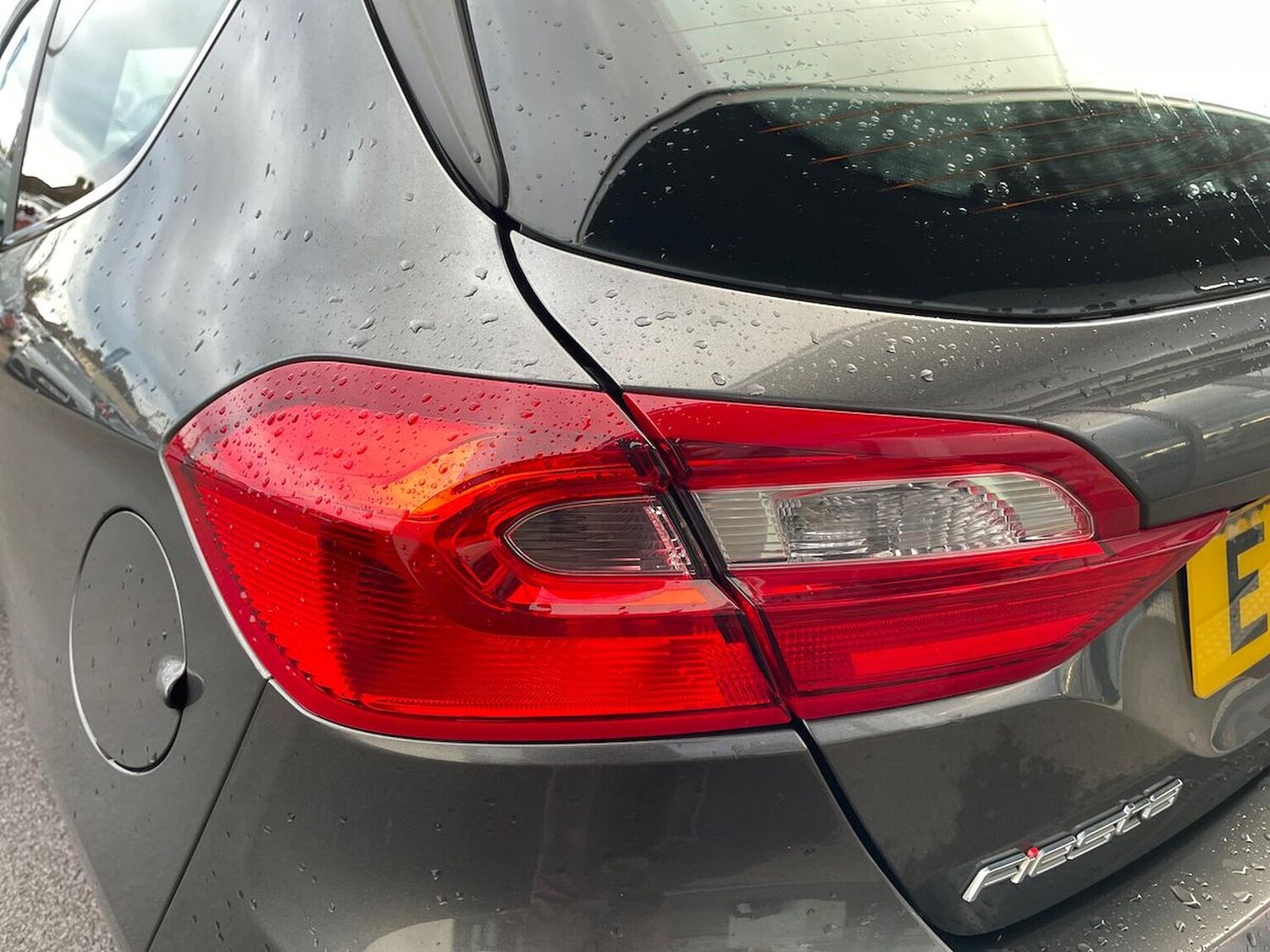 Used Ford Fiesta 2017 for sale - 76628031: Photo 33